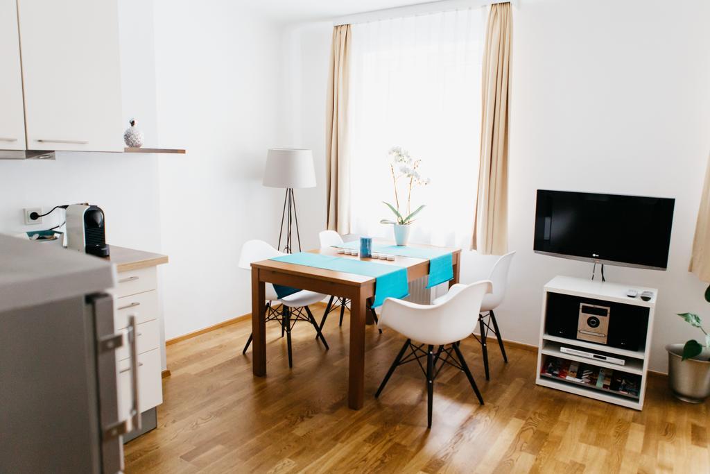 Home Sweet Apartments - A Cozy Welcome Vienna Room photo